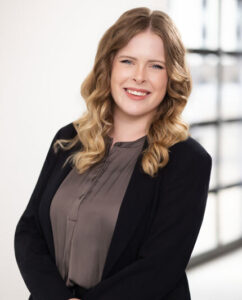 Mariah Glinski Attorney - Burns & Hansen